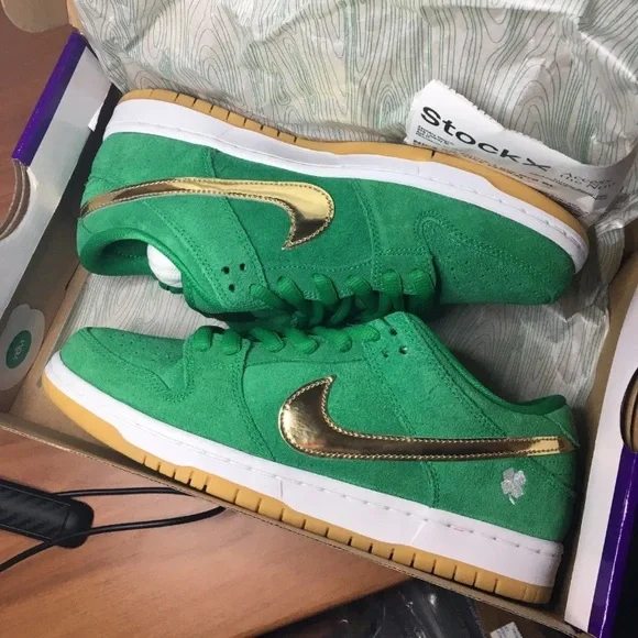 Nike | Shoes | Nike Dunk Low St Patrick Days Size 8 Ds  display picture 3